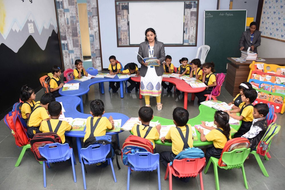 vijaya-convent-activity_classroom-teaching-and-learning-vijaya-convent-cbse-school-amravati (1)